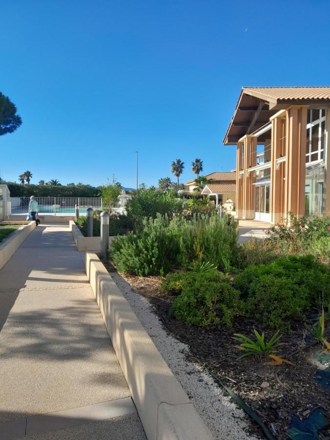 דירות Port Frejus Thalasso Base Nature מראה חיצוני תמונה